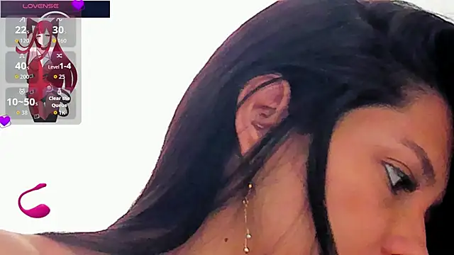 Snapshot of isabellarous- chatting on 07-15-26, 08:14 isabellarous- online show from 07-15-26, 08:14