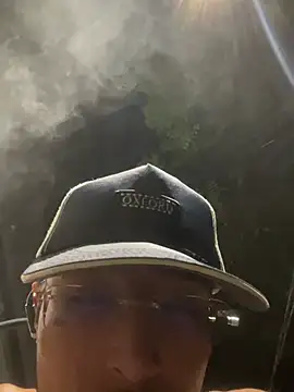 Snapshot of MaxxxSteil chatting on 03-16-25, 02:43 MaxxxSteil online show from 03-16-25, 02:43