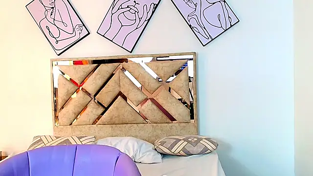 ZaraRousse online show from 10-11-25, 03:28