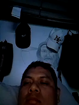 Snapshot of flaco16 chatting on 12-17-25, 06:30 flaco16 online show from 12-17-25, 06:30