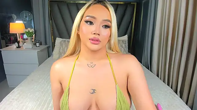 KylieSonique online show from 10-25-25, 03:25
