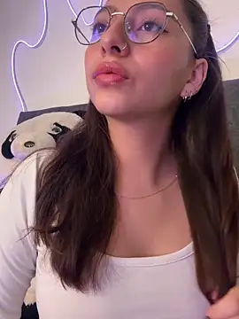 Snapshot of Dirty-Bunnyyy chatting on 05-06-26, 03:02 Dirty-Bunnyyy online show from 05-06-26, 03:02
