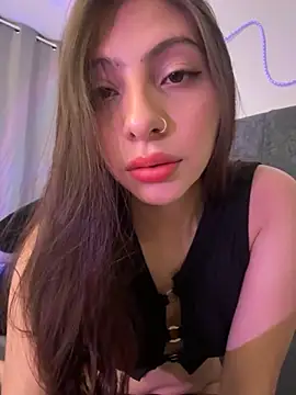 Snapshot of Dirty-Bunnyyy chatting on 05-27-26, 03:03 Dirty-Bunnyyy online show from 05-27-26, 03:03