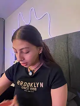 Dirty-Bunnyyy online show from 07-10-26, 04:39