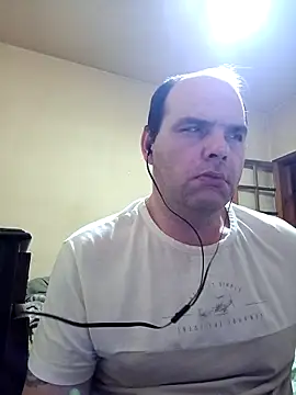 Snapshot of Jovissoares7ye chatting on 02-07-26, 02:37 Jovissoares7ye online show from 02-07-26, 02:37