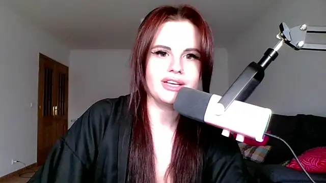 Snapshot of Della_Ideal chatting on 03-20-25, 03:25 Della Ideal online show from 03-20-25, 03:25
