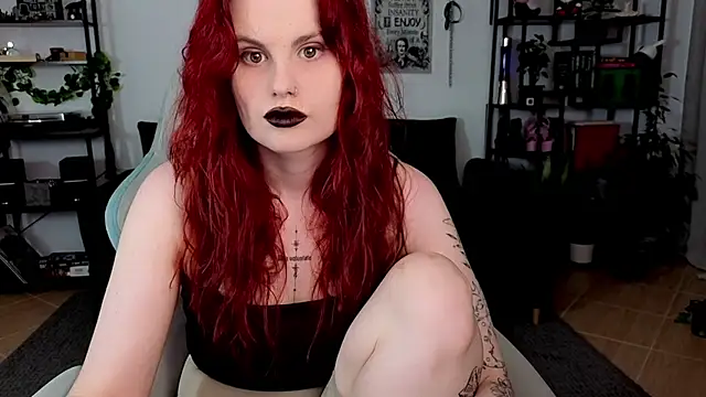 Della Ideal online show from 07-15-26, 04:56