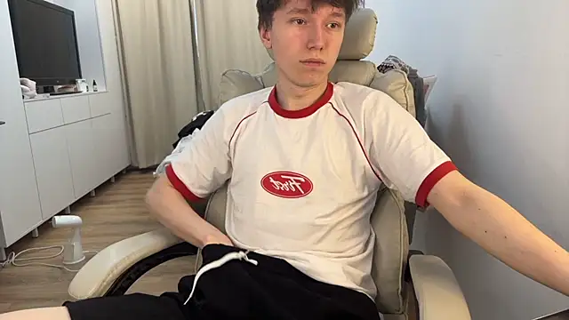 tommy colson online show from 10-27-25, 01:26