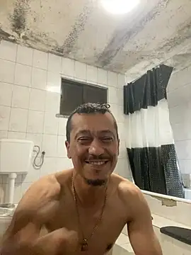 rogerdik76 online show from 04-27-26, 01:25