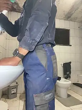 rogerdik76 online show from 04-28-26, 09:20