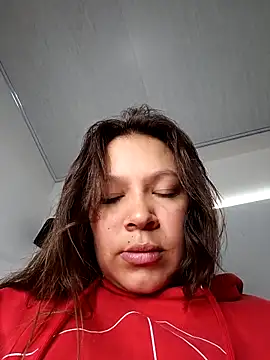 Snapshot of Dulce_sexx26 chatting on 11-10-25, 03:11 Dulce sexx26 online show from 11-10-25, 03:11