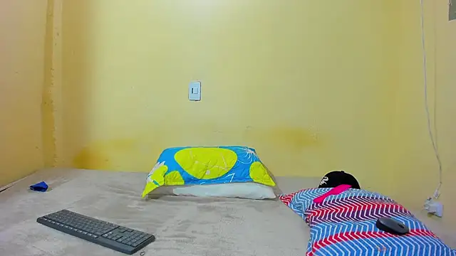 Ixchell dewei online show from 09-27-25, 07:19