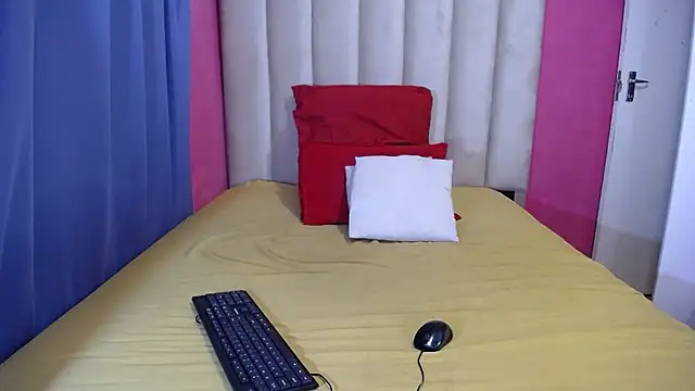 Snapshot of SEXYASSTINAXXX chatting on 01-18-26, 07:50 SEXYASSTINAXXX online show from 01-18-26, 07:50