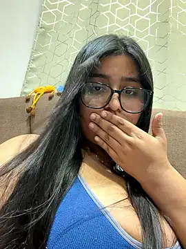 virginbrunette99 online show from 06-09-26, 04:46