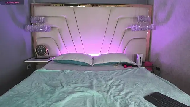 nathalya summer online show from 04-07-26, 09:48