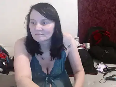 Snapshot of Hotmodel1984 chatting on 01-14-25, 12:11 Hotmodel1984 online show from 01-14-25, 12:11