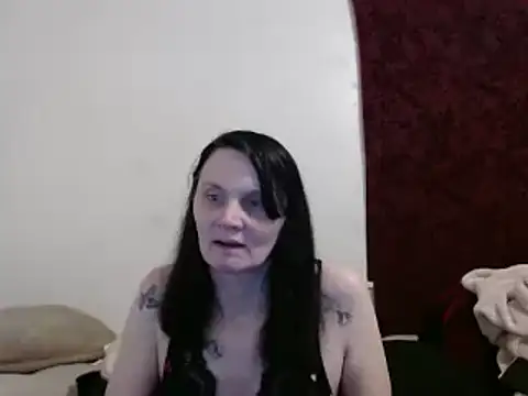 Snapshot of Hotmodel1984 chatting on 03-13-25, 03:33 Hotmodel1984 online show from 03-13-25, 03:33