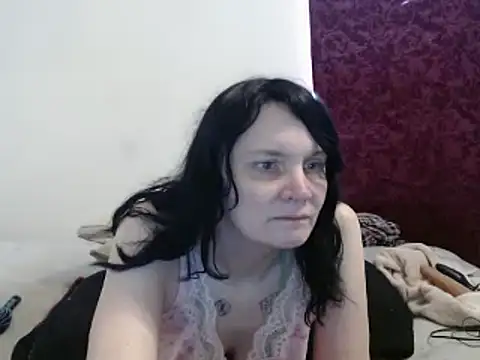 Snapshot of Hotmodel1984 chatting on 03-18-25, 05:31 Hotmodel1984 online show from 03-18-25, 05:31