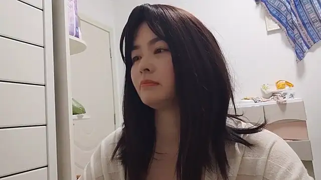 Snapshot of weiwei160 chatting on 03-08-25, 12:00 weiwei160 online show from 03-08-25, 12:00