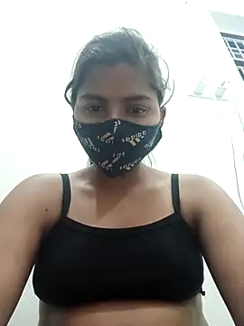 Snapshot of heena-3678 chatting on 03-05-25, 05:39 heena-3678 online show from 03-05-25, 05:39