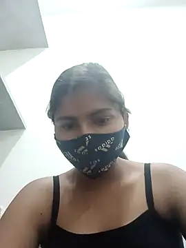 Snapshot of heena-3678 chatting on 03-14-25, 04:40 heena-3678 online show from 03-14-25, 04:40