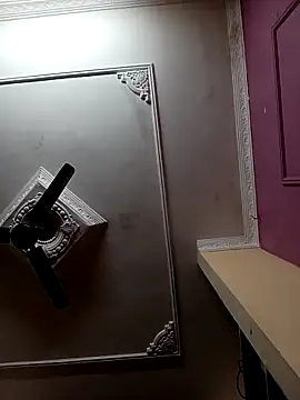 Snapshot of heena-3678 chatting on 11-01-25, 02:08 heena-3678 online show from 11-01-25, 02:08