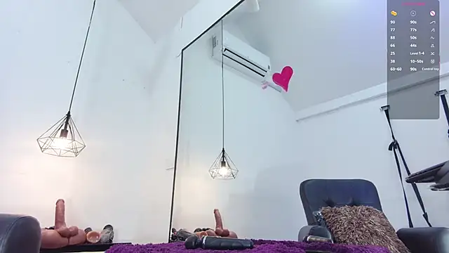 Snapshot of SofiiaMartinez_ chatting on 02-23-26, 06:38 SofiiaMartinez online show from 02-23-26, 06:38