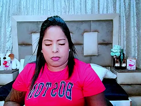 indiantopaz694u online show from 03-21-25, 08:17