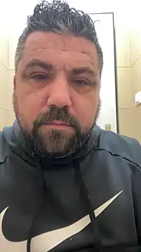 Snapshot of Alexander18edd chatting on 02-19-26, 10:11 Alexander18edd online show from 02-19-26, 10:11