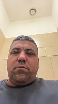 Snapshot of Alexander18edd chatting on 03-04-26, 01:17 Alexander18edd online show from 03-04-26, 01:17