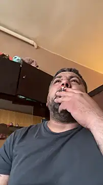 Snapshot of Alexander18edd chatting on 03-18-26, 02:42 Alexander18edd online show from 03-18-26, 02:42