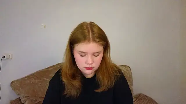 LaseyMoon online show from 02-16-26, 04:19