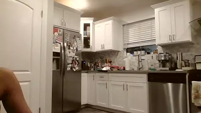 princesskimamii online show from 11-21-25, 05:28