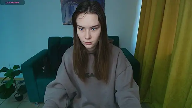 ElenaOconar online show from 02-26-25, 06:47