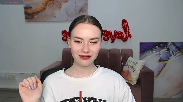 ElenaOconar online show from 03-10-25, 06:38