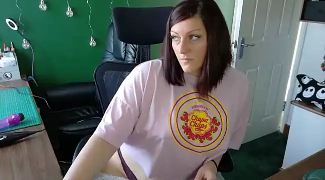 CurvyNolaMILFx online show from 03-13-25, 10:47