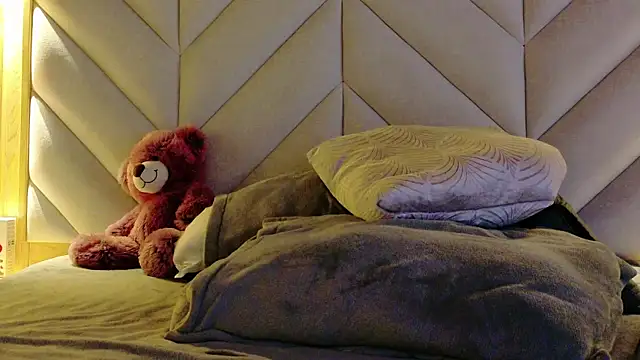 Anaise latif online show from 04-29-26, 05:30