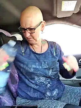 Emma Milf25 online show from 03-07-25, 11:40