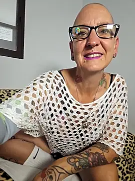 Emma Milf25 online show from 12-20-25, 12:56