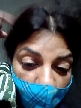 Snapshot of Disha2870 chatting on 03-17-25, 03:14 Disha2870 online show from 03-17-25, 03:14