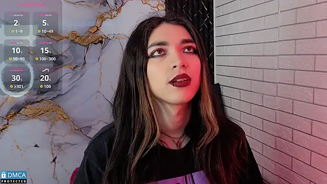 MaeveKuro online show from 04-25-26, 03:20