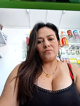 roxanasexy2025 online show from 02-12-26, 03:07