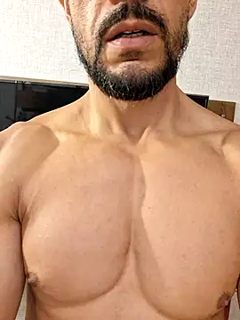 juniortche1313 online show from 02-25-26, 11:14