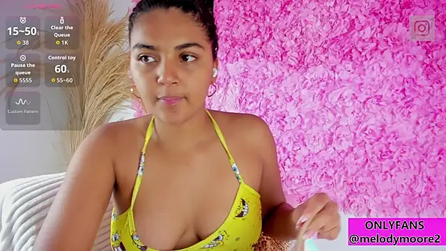 Melodymoore  online show from 11-15-25, 09:11