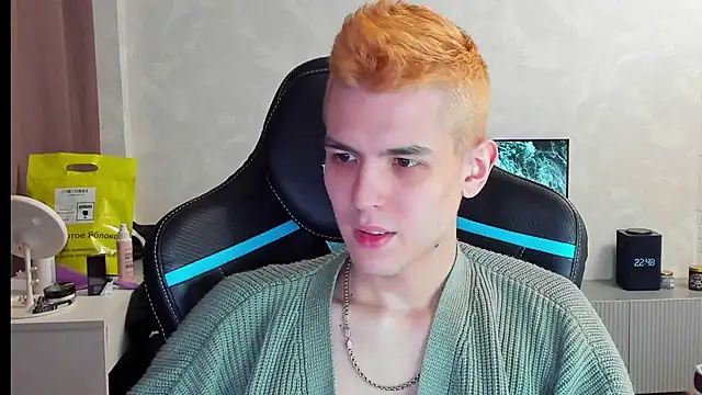 TravisRevas online show from 03-05-25, 07:49