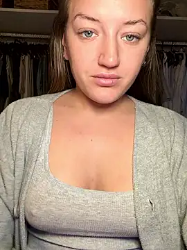 MissMaisiex online show from 01-12-26, 03:50