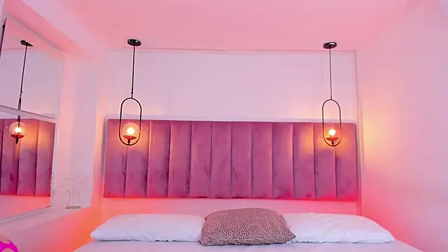 Haily b online show from 11-11-25, 07:47