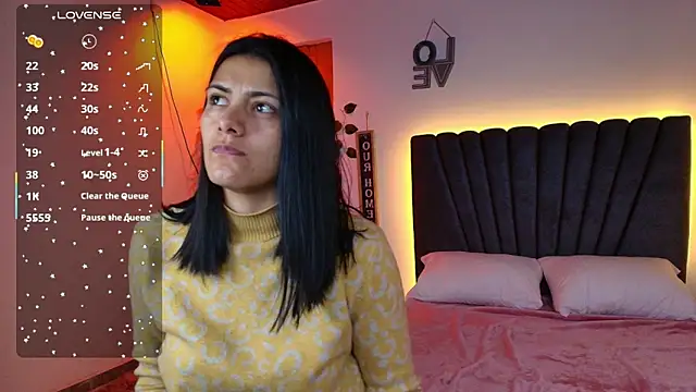 Snapshot of miaoconell chatting on 01-08-26, 10:56 miaoconell online show from 01-08-26, 10:56