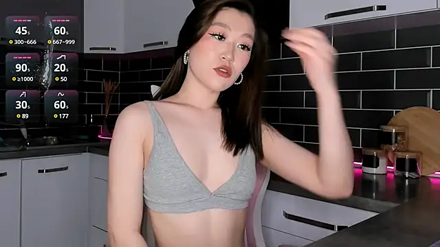 ShaiyaMinn3 online show from 03-16-25, 01:49