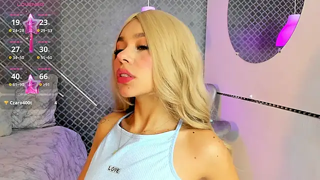 Snapshot of Aleja_bloom chatting on 01-06-26, 11:47 Aleja bloom online show from 01-06-26, 11:47